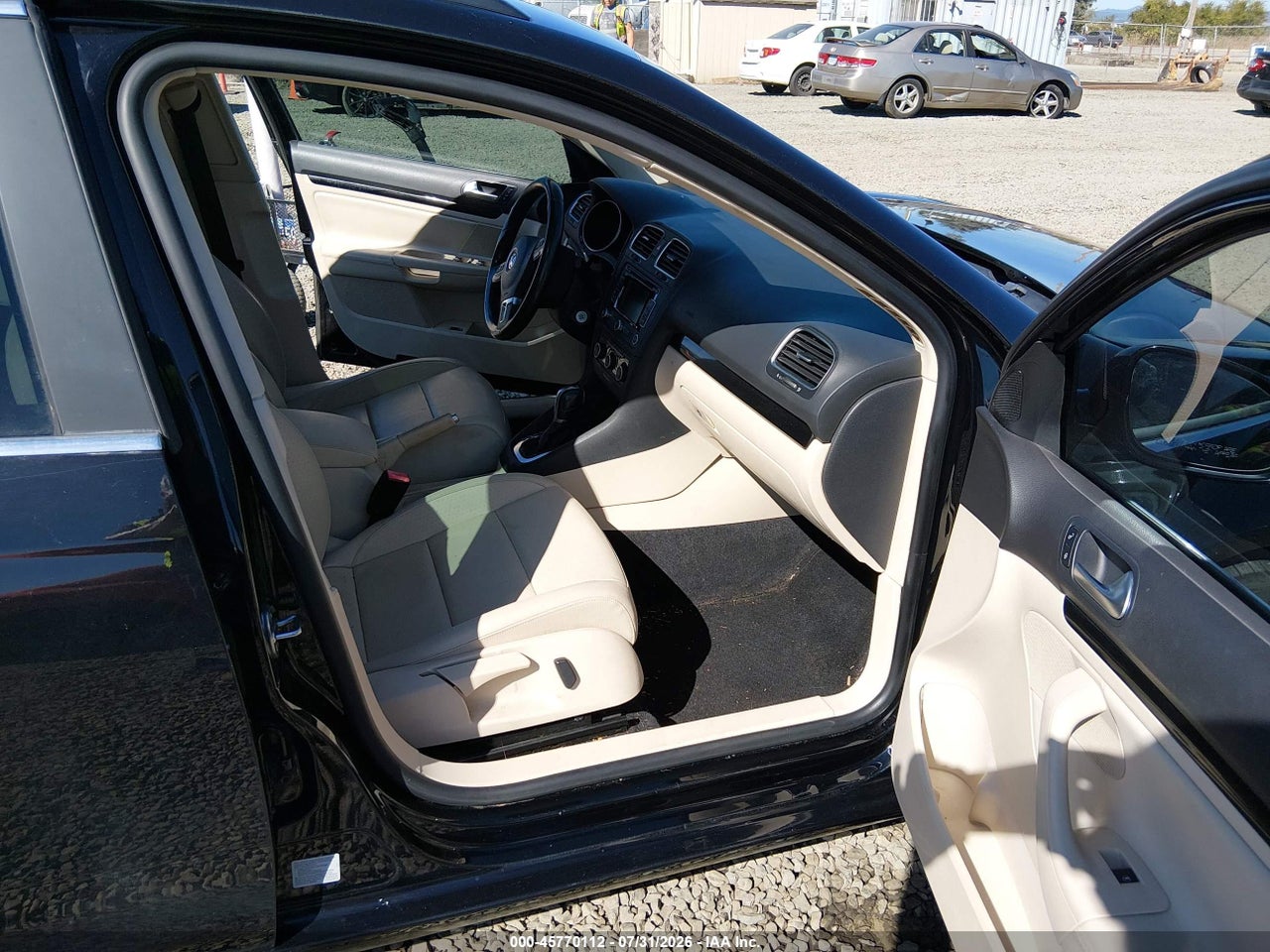 2014 VOLKSWAGEN JETTA SPORTWAGEN 2.0L TDI · 5/11