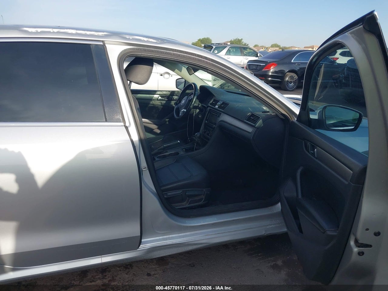 2015 VOLKSWAGEN PASSAT 1.8T SE · 5/11