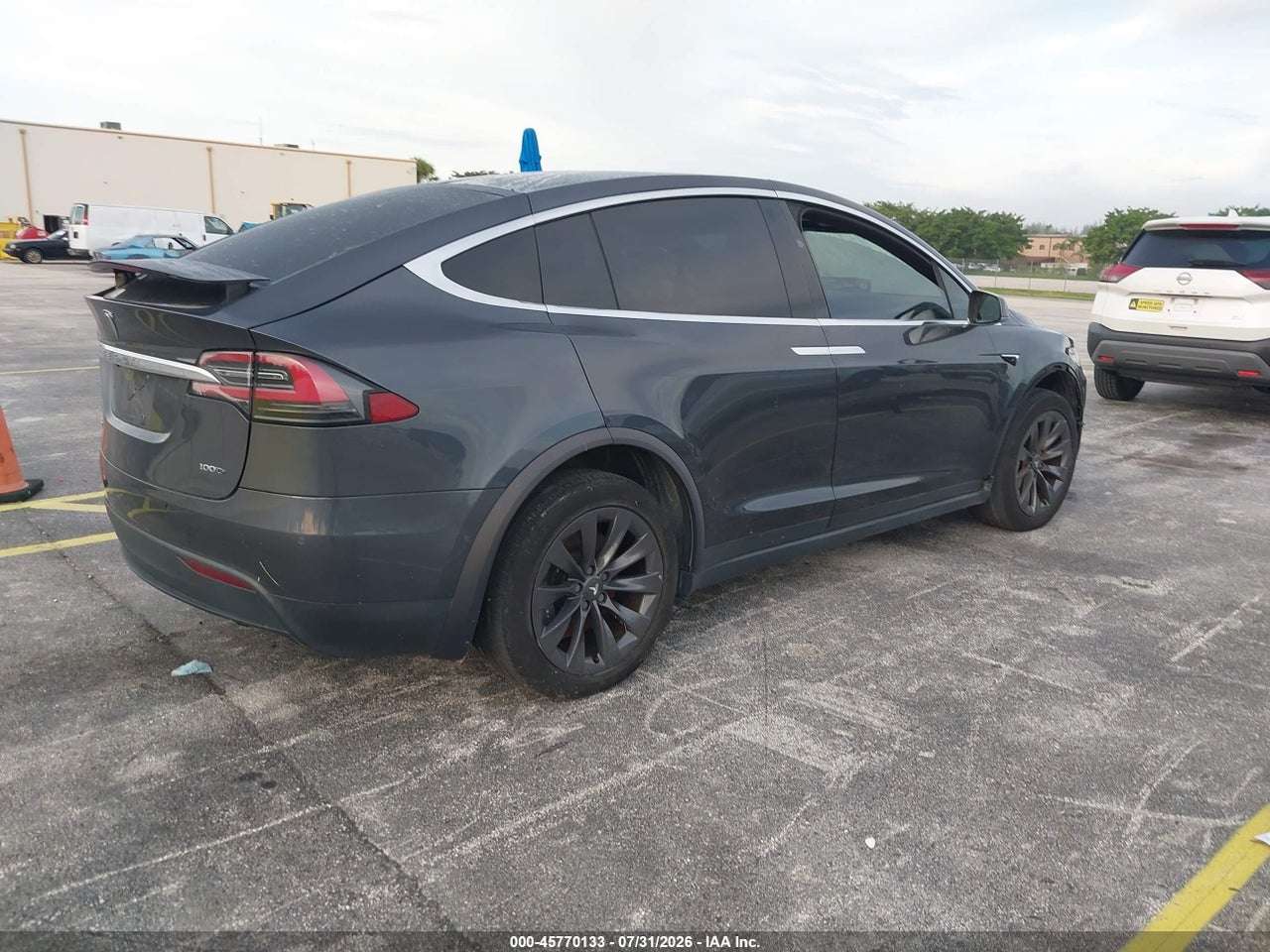 5YJXCDE26JF****** · 2018 TESLA MODEL X 100D/75D/P100D · 4/11