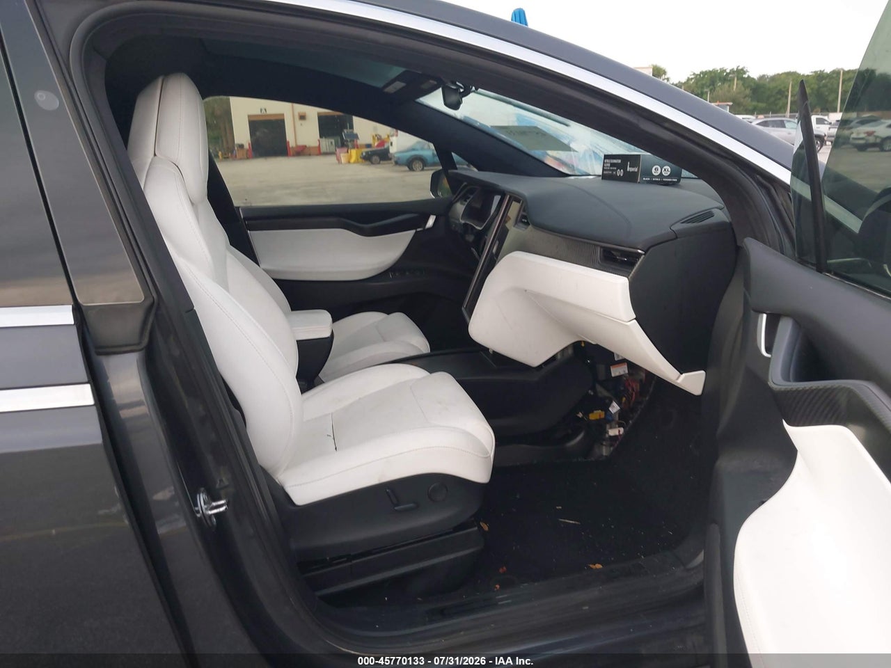 5YJXCDE26JF****** · 2018 TESLA MODEL X 100D/75D/P100D · 5/11