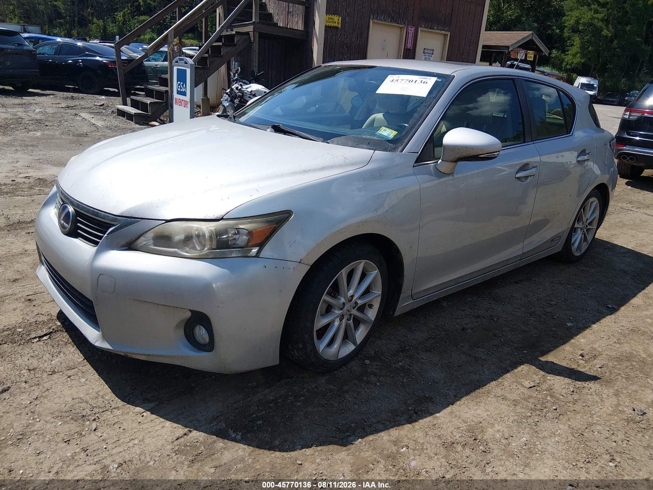 2012 LEXUS CT 200H PREMIUM · 2/11