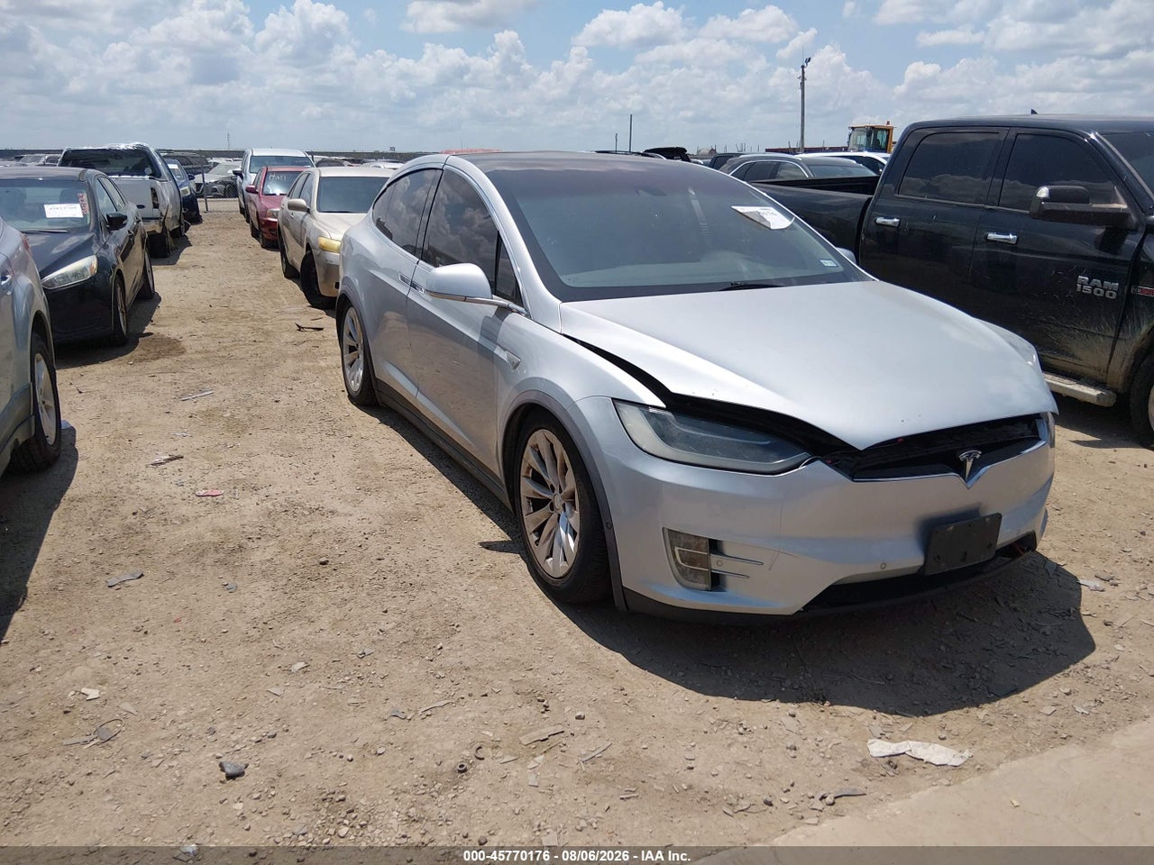 5YJXCAE25GF****** · 2016 TESLA MODEL X 60D/70D/75D/90D