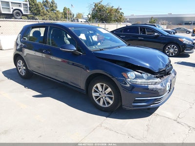 2018 VOLKSWAGEN GOLF TSI S/TSI SE