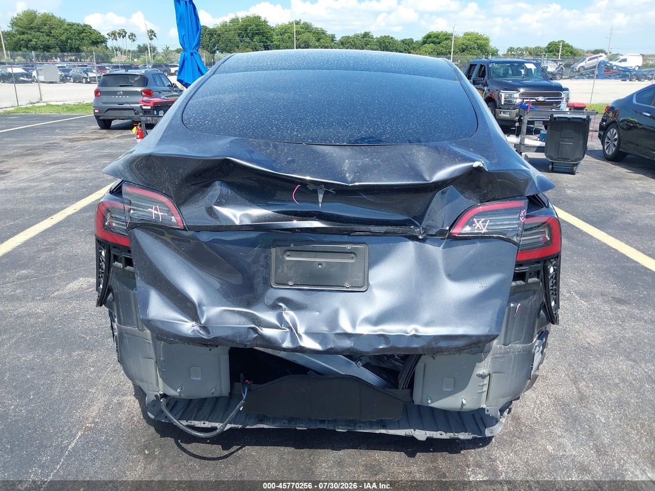 2025 TESLA MODEL Y LONG RANGE DUAL MOTOR REAR-WHEEL DRIVE · 6/9