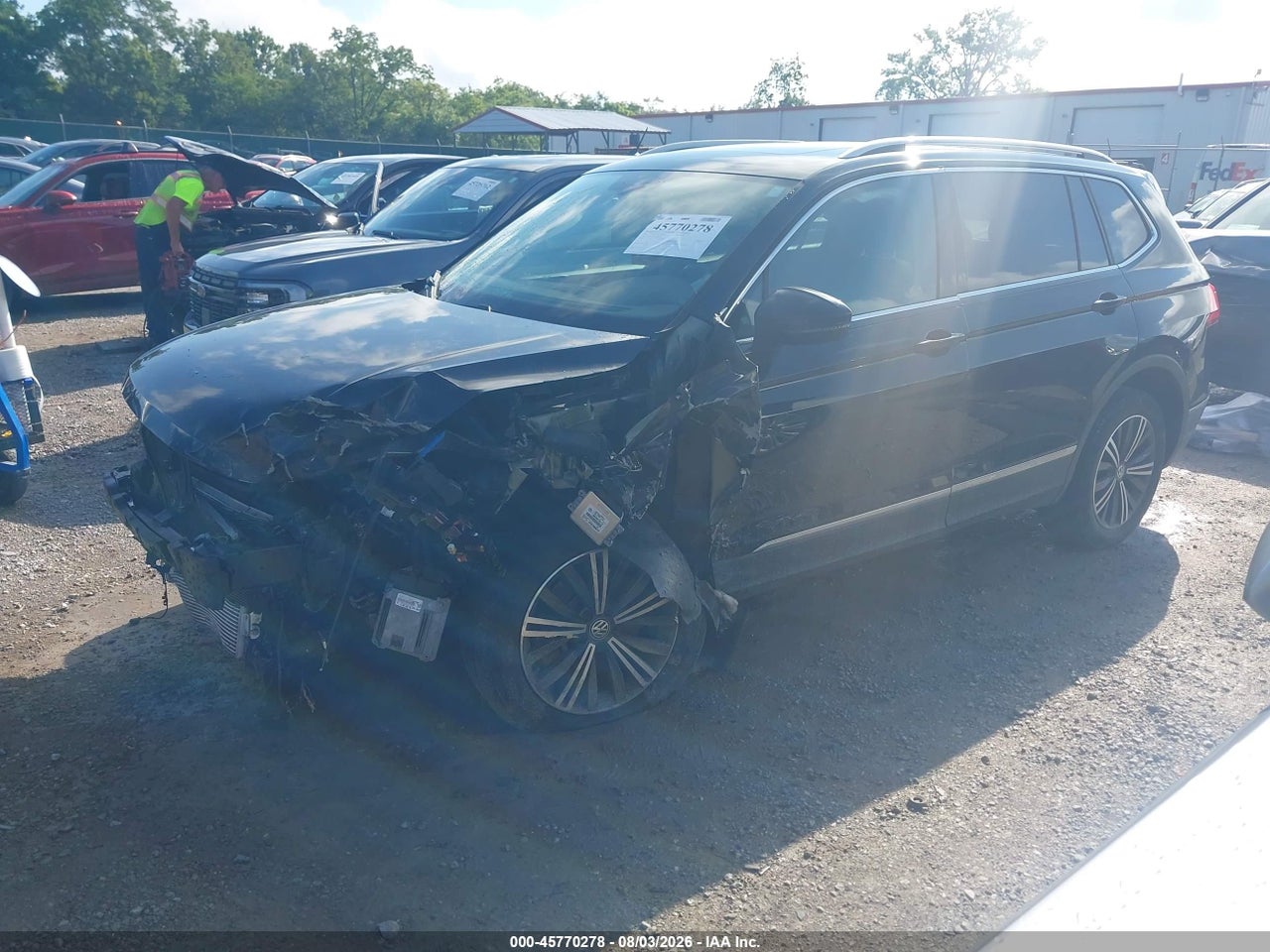 2019 VOLKSWAGEN TIGUAN 2.0T SE/2.0T SEL/2.0T SEL R-LINE/2.0T SEL R-LINE BLACK · 2/11