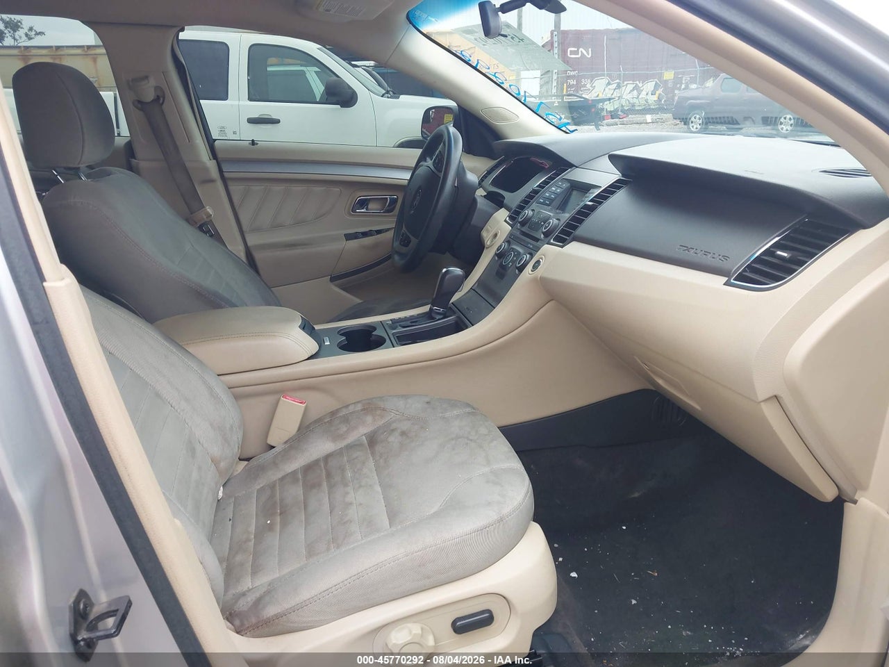1FAHP2D8XJG****** · 2018 FORD TAURUS SE · 5/11