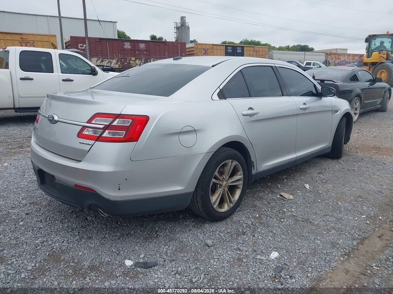 1FAHP2D8XJG****** · 2018 FORD TAURUS SE · 4/11