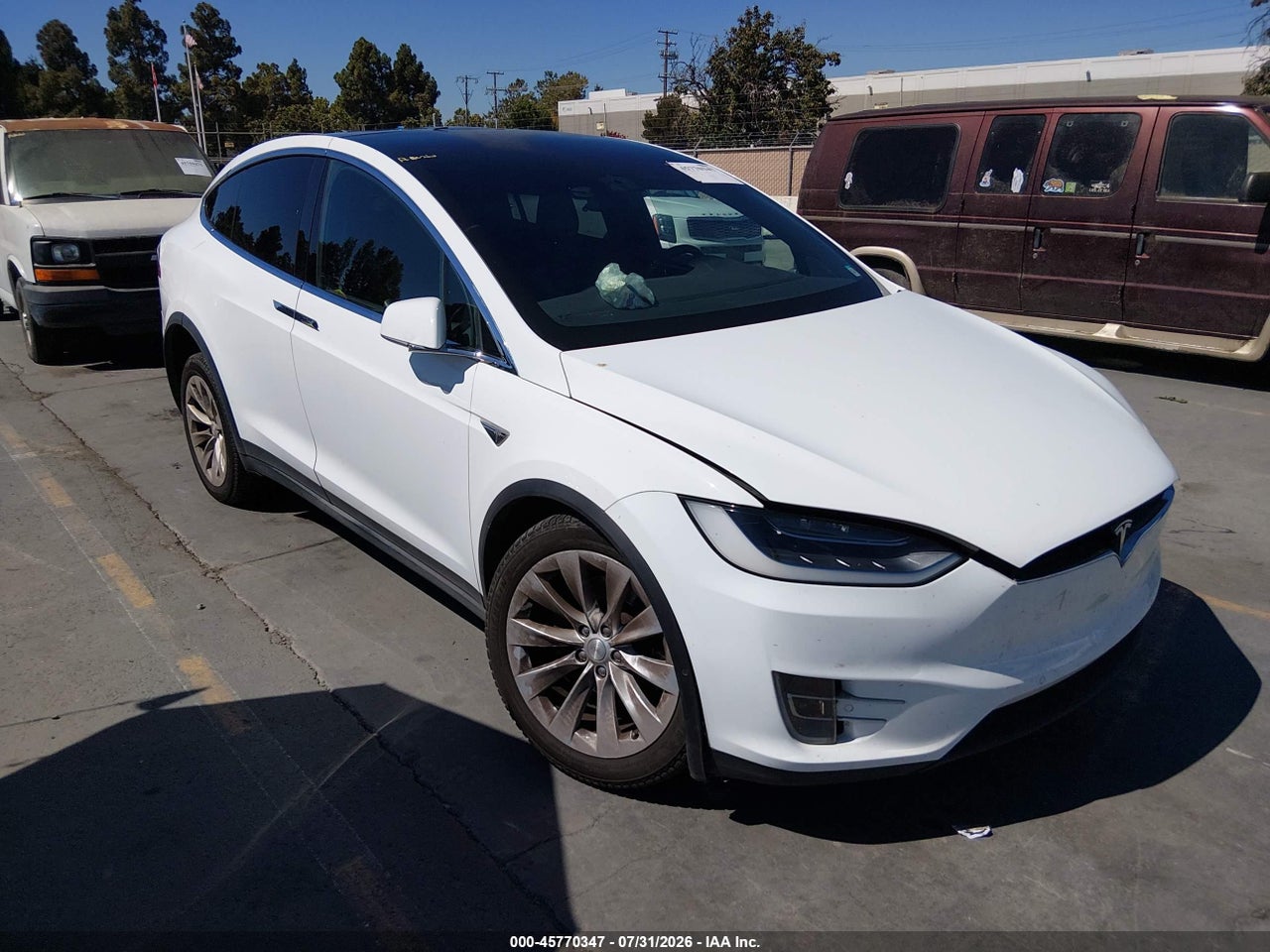 5YJXCBE21GF****** · 2016 TESLA MODEL X