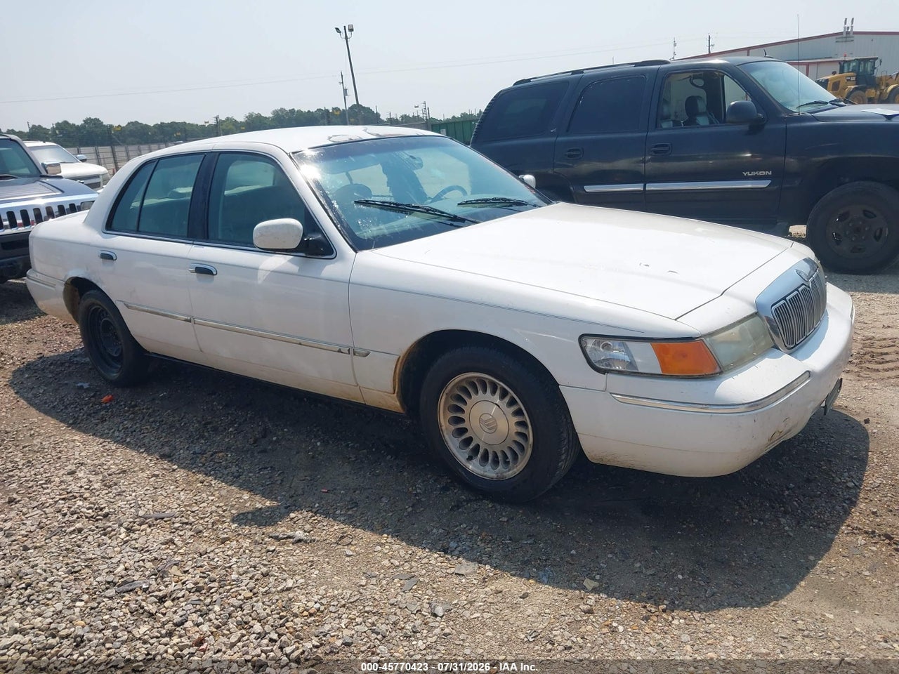 2MEFM75W72X****** · 2002 MERCURY GRAND MARQUIS LS