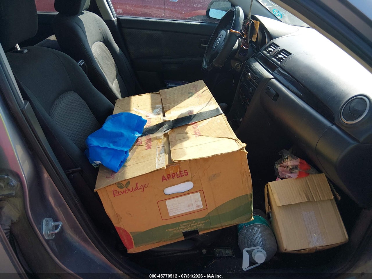 2006 MAZDA MAZDA3   · 5/11