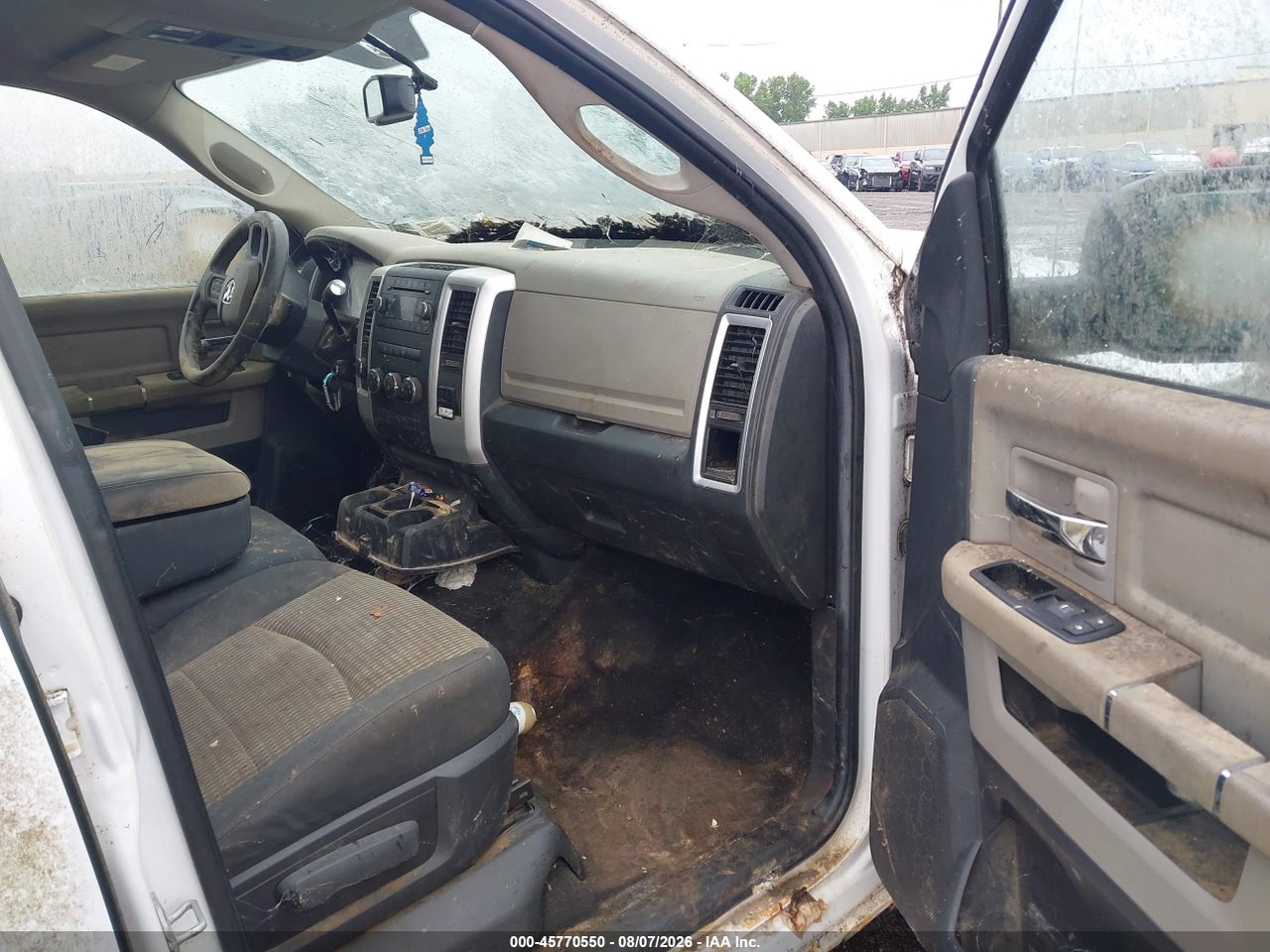 2012 RAM 1500 SLT · 5/11