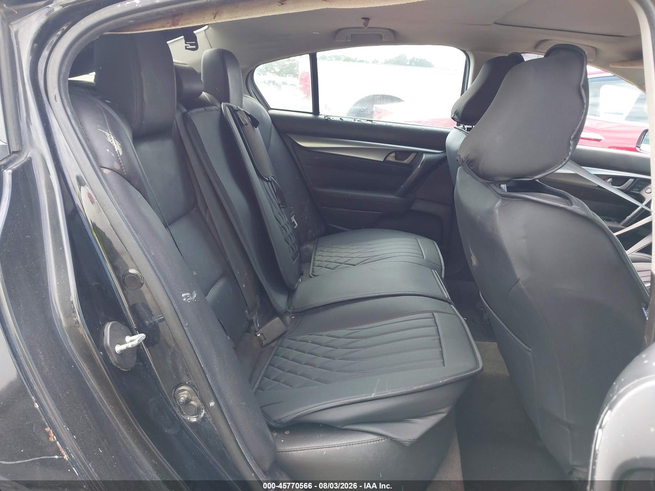 JH4DC44561S****** · 2001 ACURA INTEGRA LS · 8/11