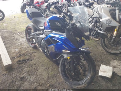 2013 KAWASAKI EX650 E