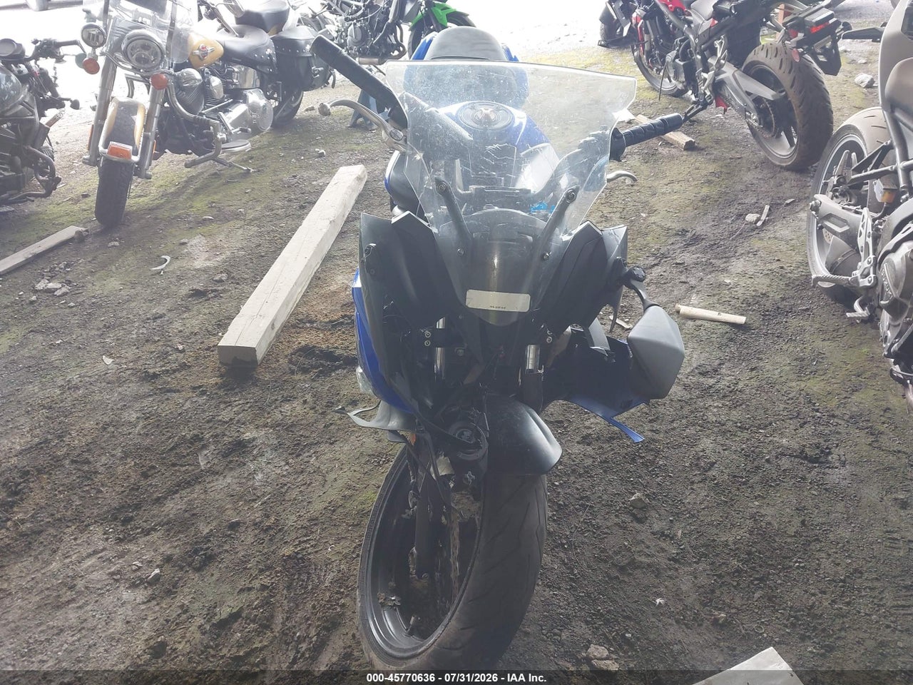 2013 KAWASAKI EX650 E · 5/10