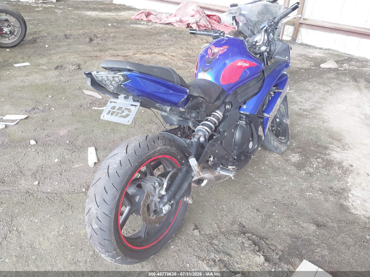 2013 KAWASAKI EX650 E · 4/10