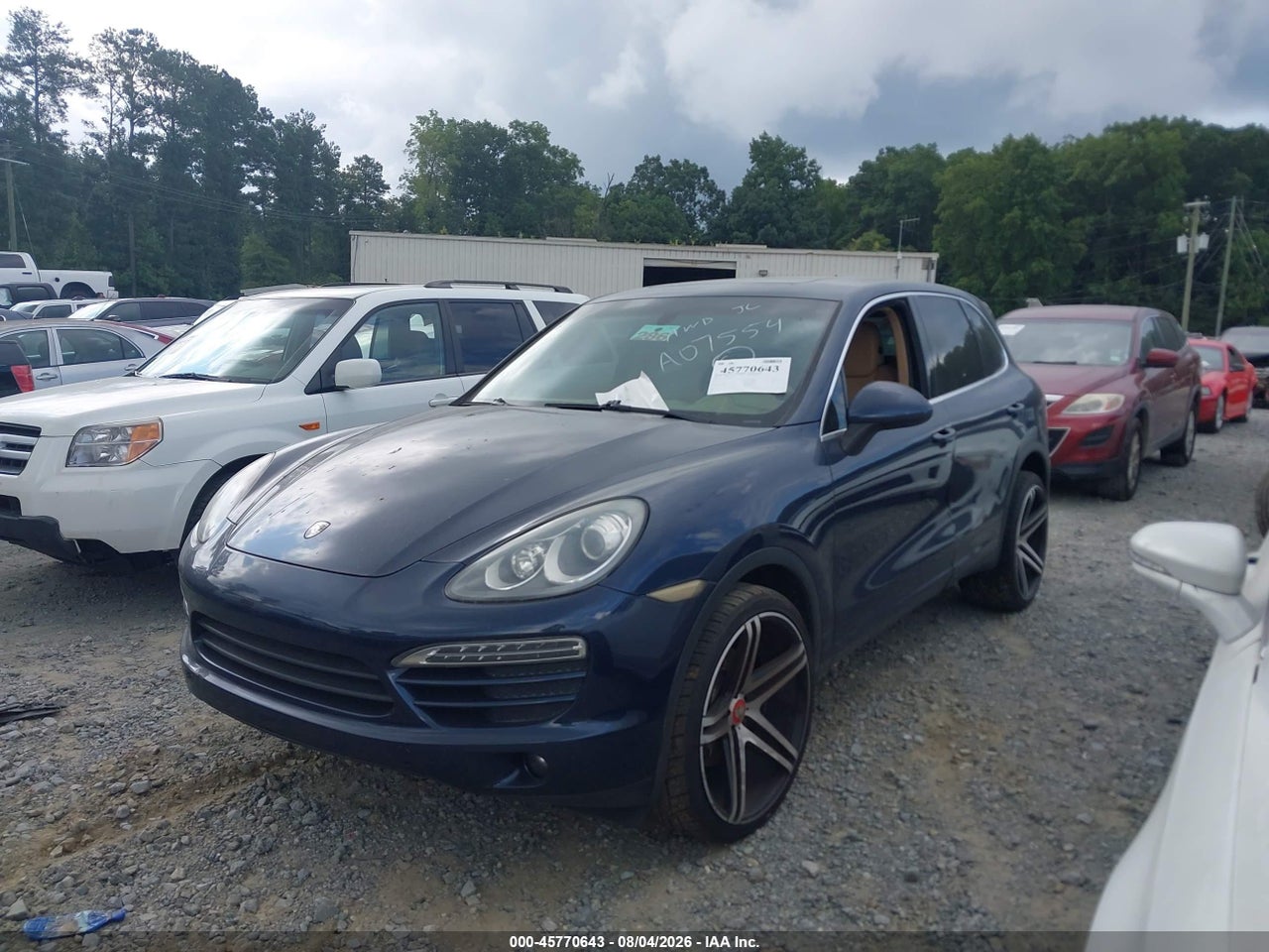2011 PORSCHE CAYENNE · 2/11