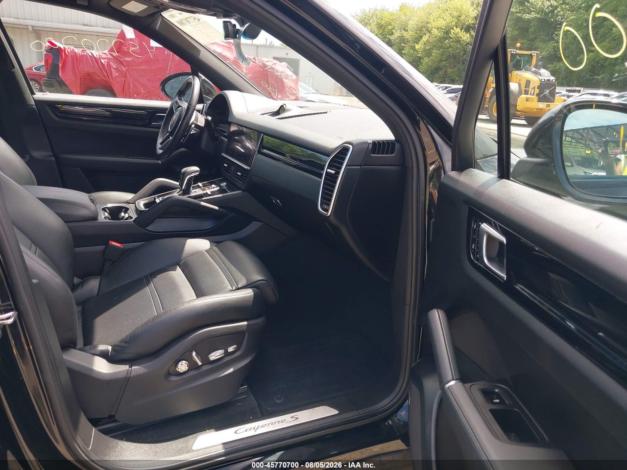 2020 PORSCHE CAYENNE S · 5/11