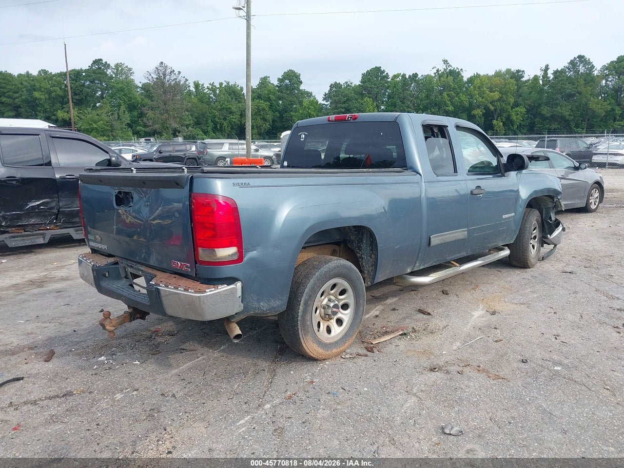 2010 GMC SIERRA 1500 SL · 4/11