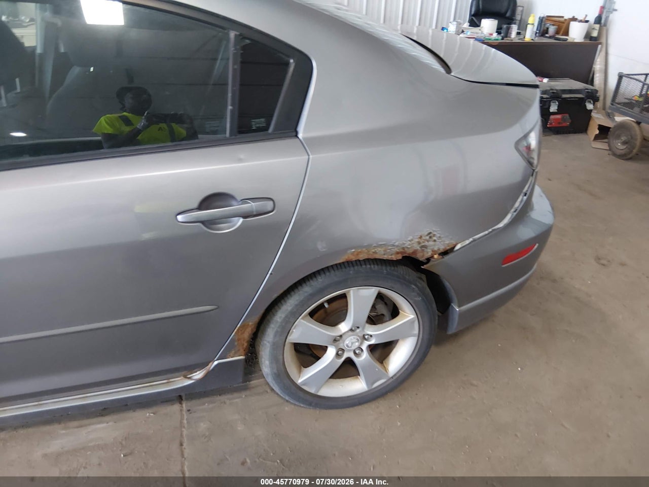 2005 MAZDA MAZDA3 S · 6/11