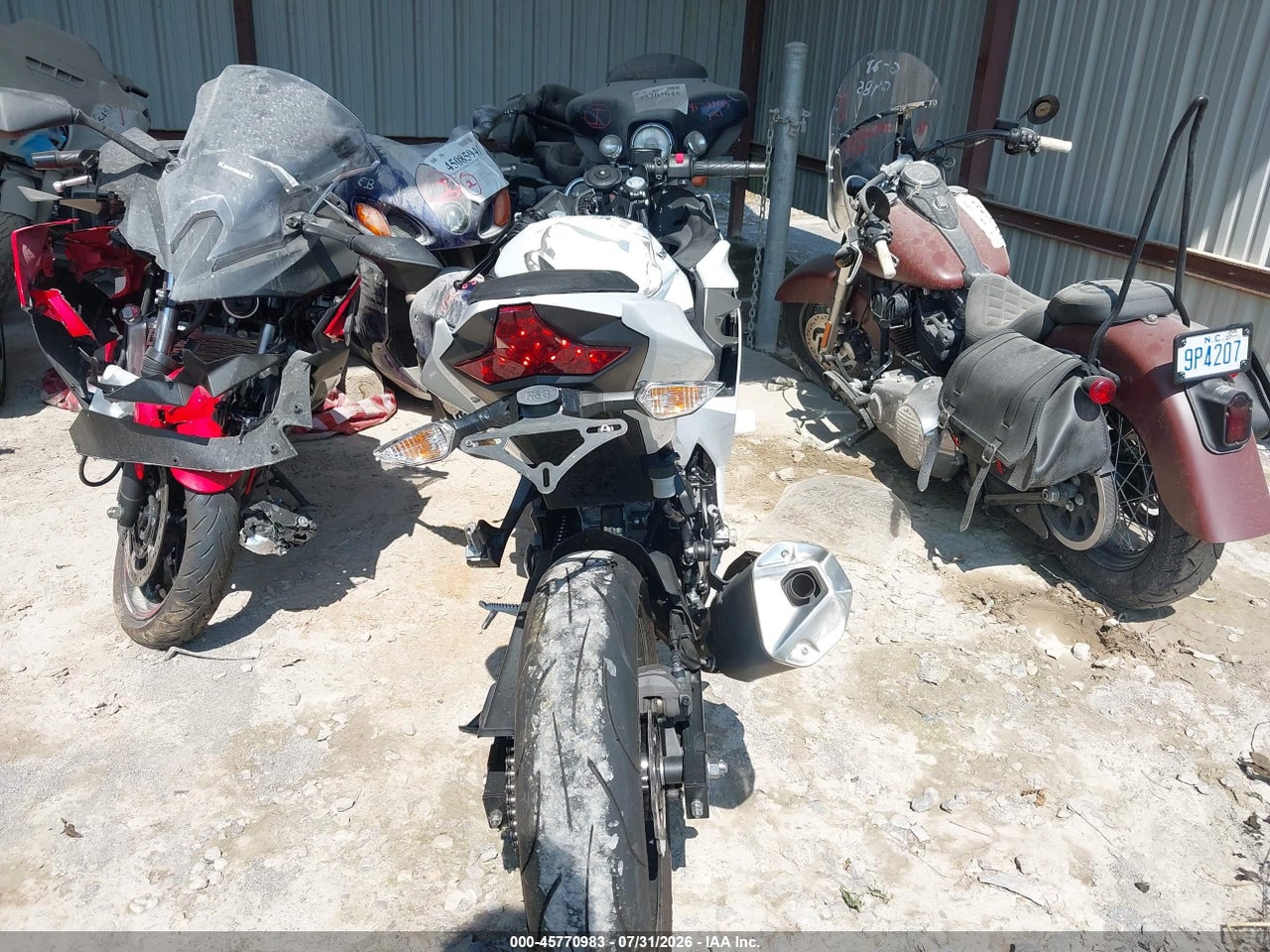 2020 KAWASAKI EX400 · 6/11