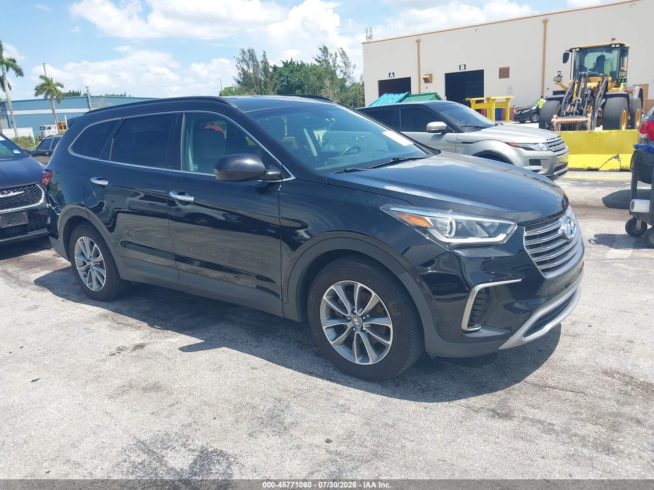 KM8SMDHF3HU****** · 2017 HYUNDAI SANTA FE SE