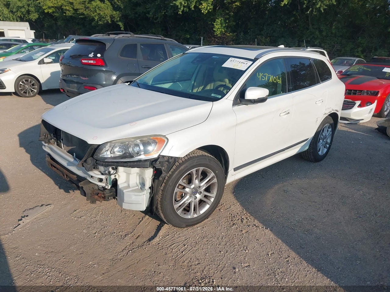 2015 VOLVO XC60 T5/T5 PREMIER · 2/11