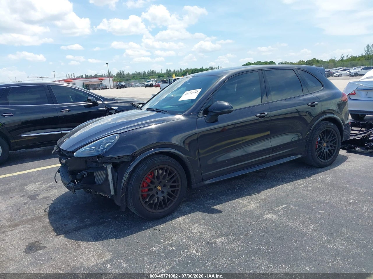 2016 PORSCHE CAYENNE GTS · 2/11