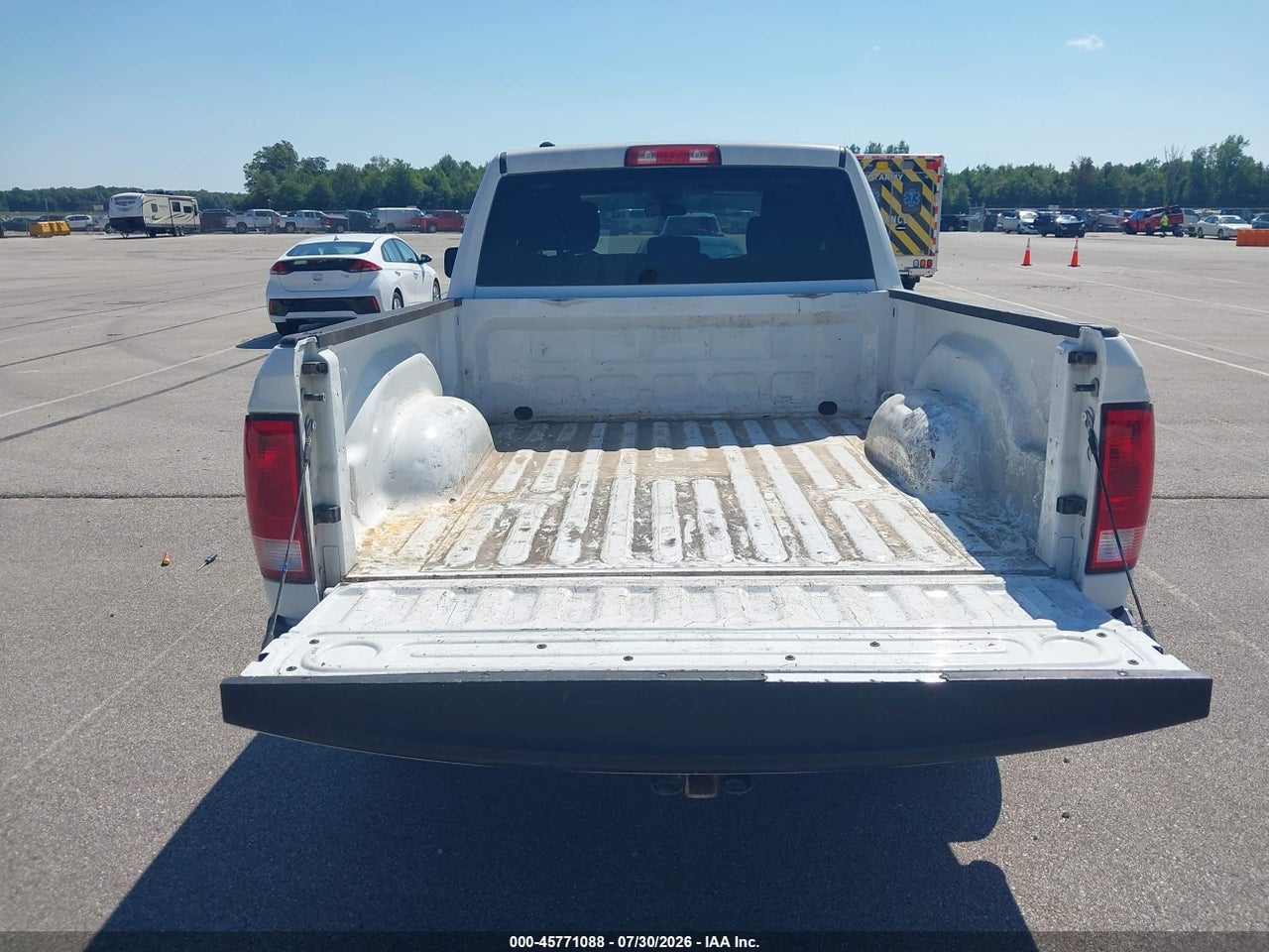 2019 RAM 1500 CLASSIC TRADESMAN  4X2 6'4 BOX · 6/11