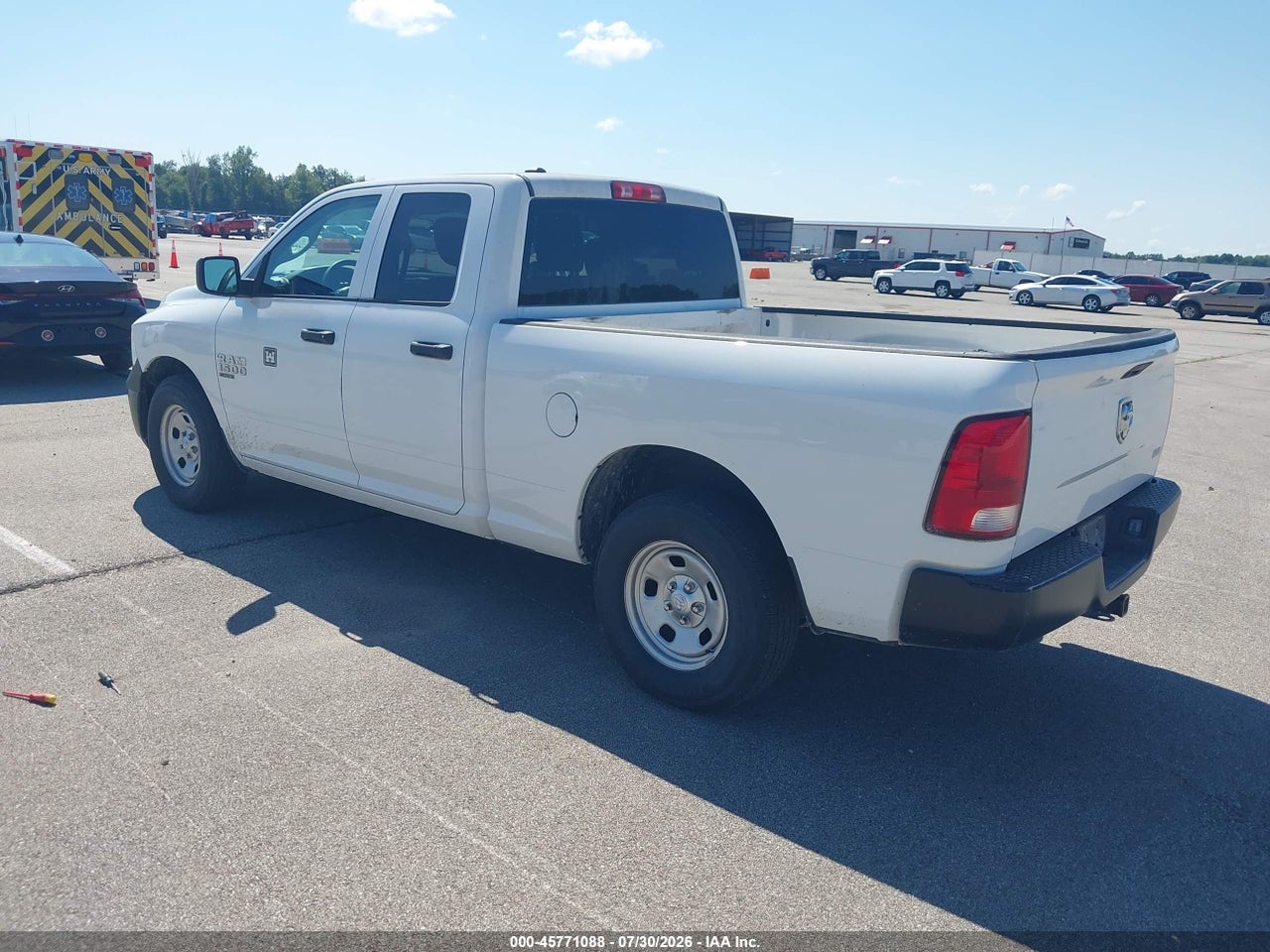 2019 RAM 1500 CLASSIC TRADESMAN  4X2 6'4 BOX · 3/11