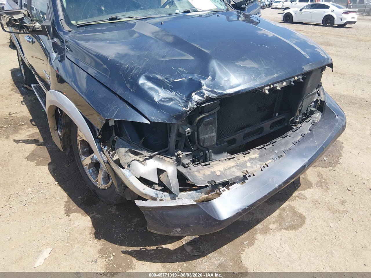 2013 RAM 1500 LARAMIE · 6/11