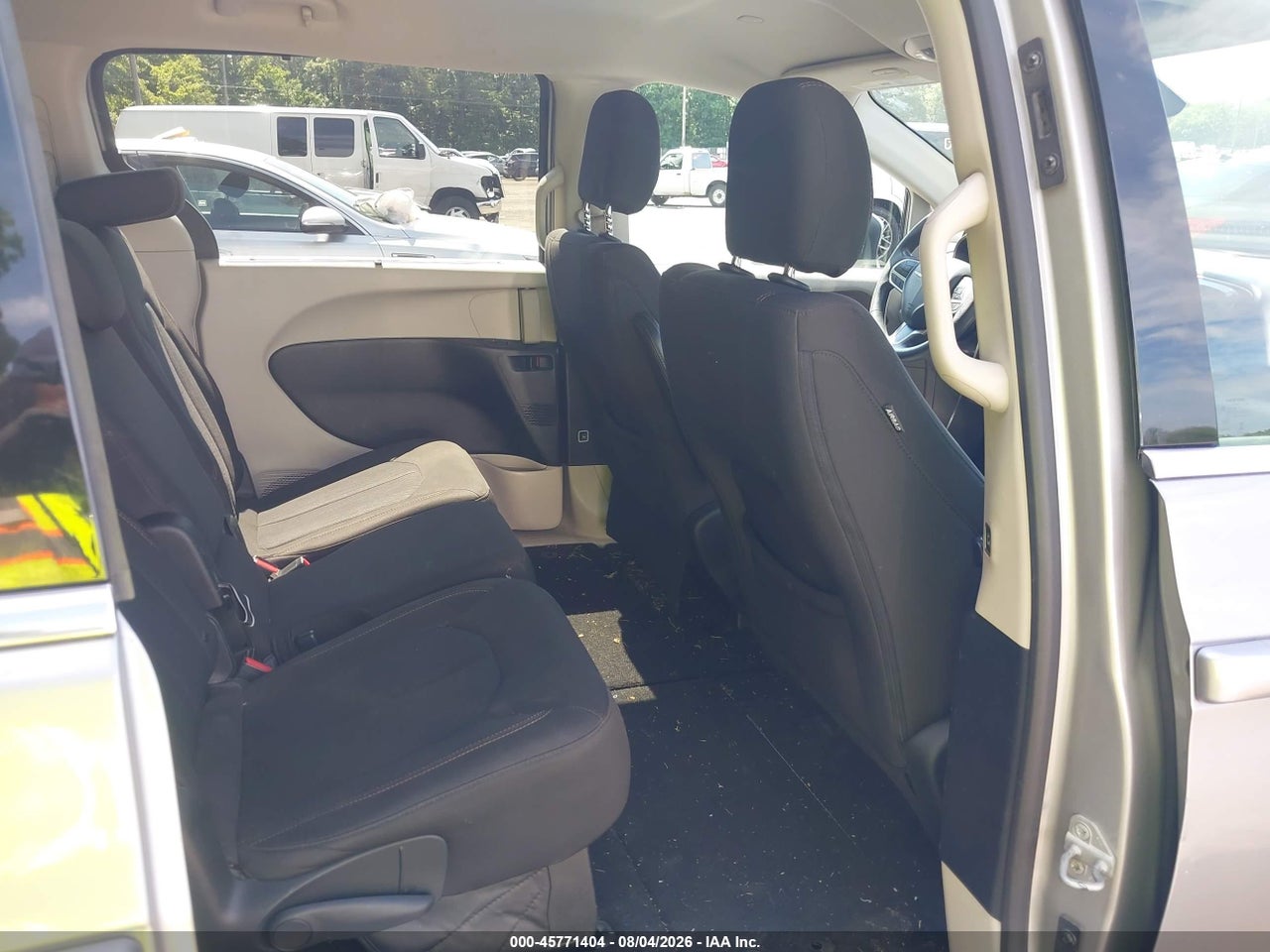 2C4RC1BG0HR****** · 2017 CHRYSLER PACIFICA TOURING PLUS · 8/11