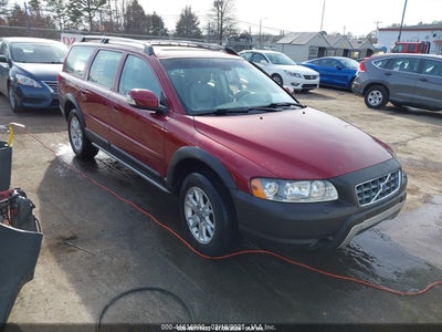 2007 VOLVO XC70 2.5T
