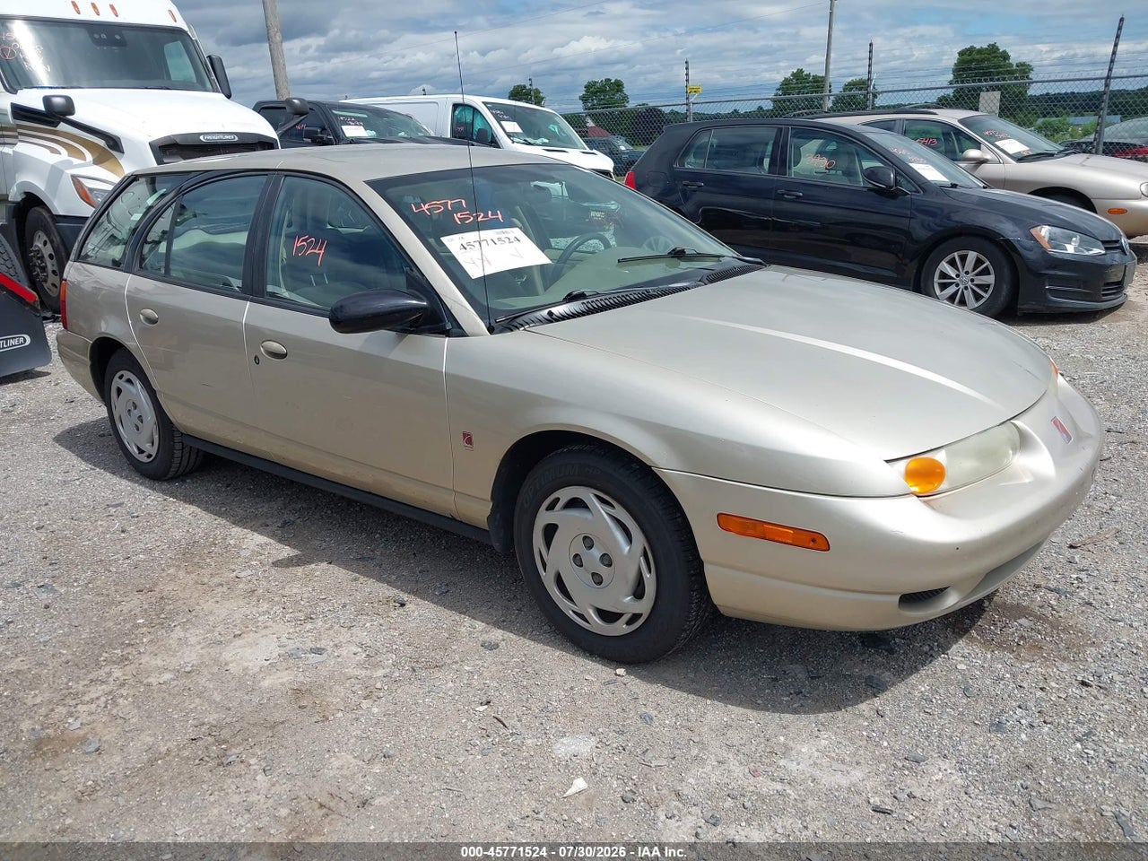 1G8ZN8276YZ****** · 2000 SATURN SW2