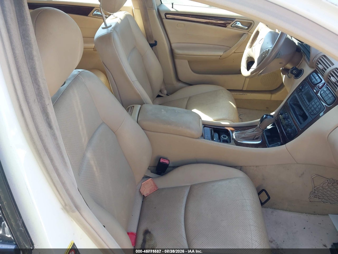 2003 MERCEDES-BENZ C 240 · 5/11