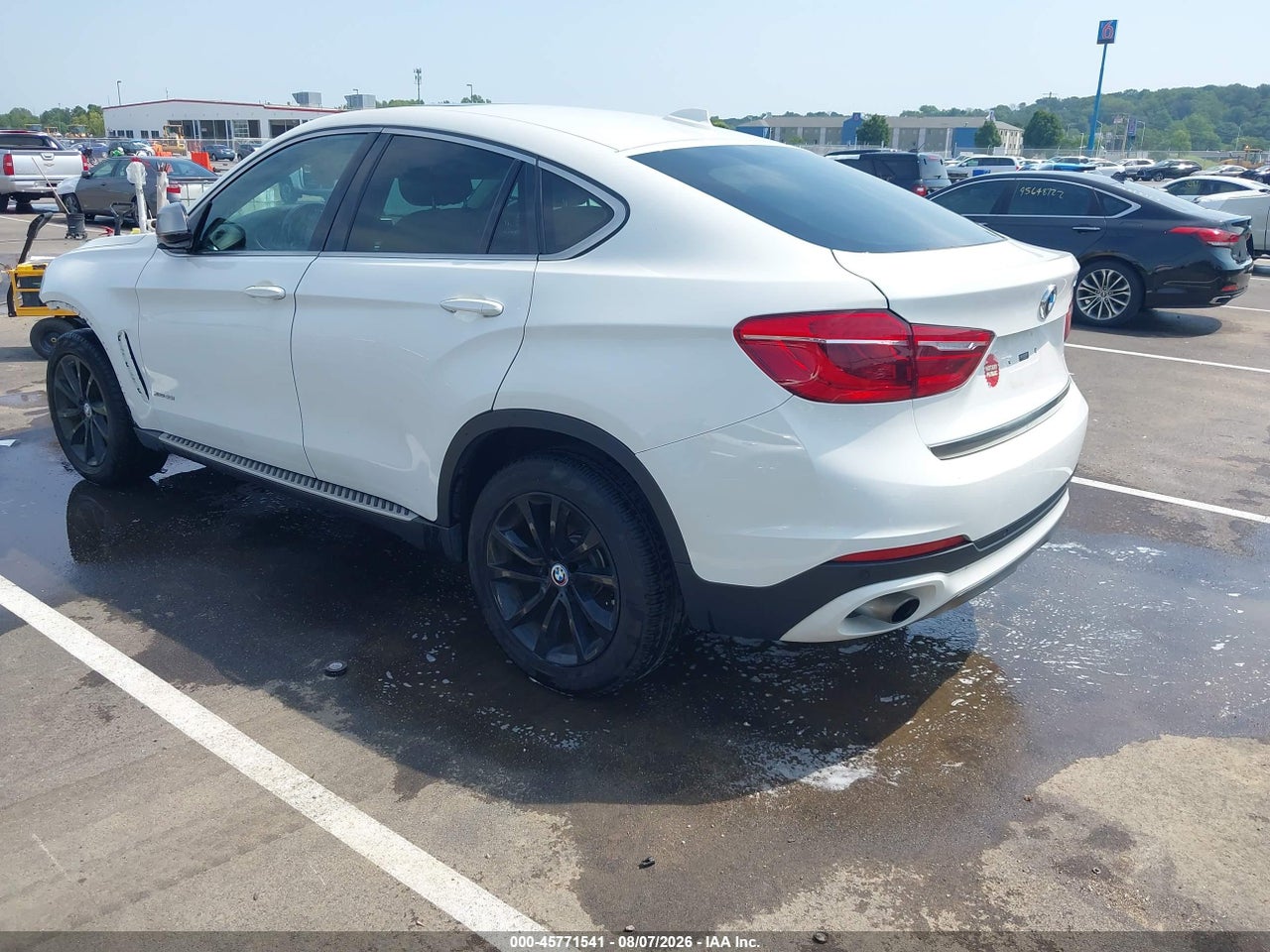 2015 BMW X6 XDRIVE35I · 3/11
