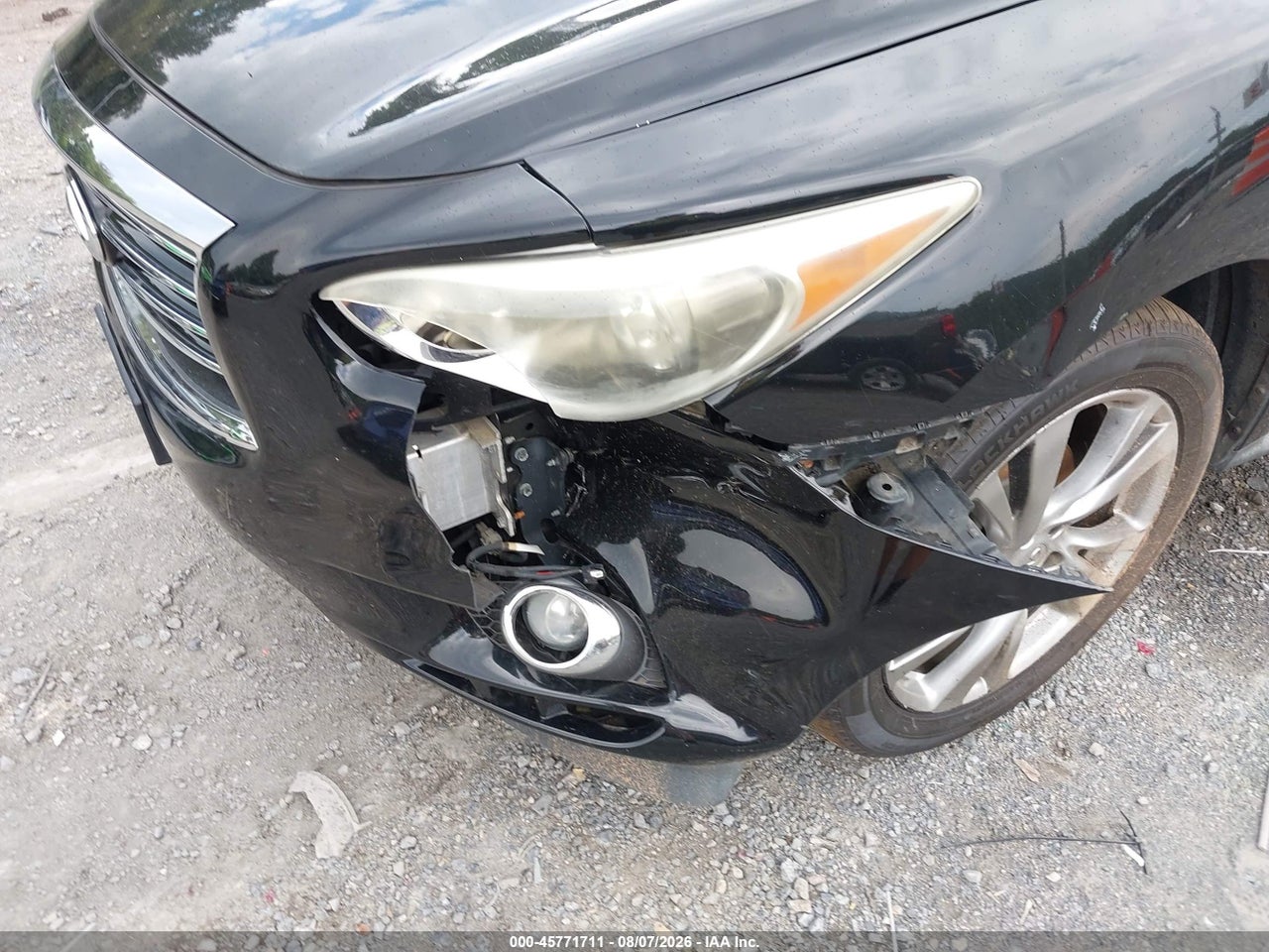 2013 INFINITI JX35 · 6/11