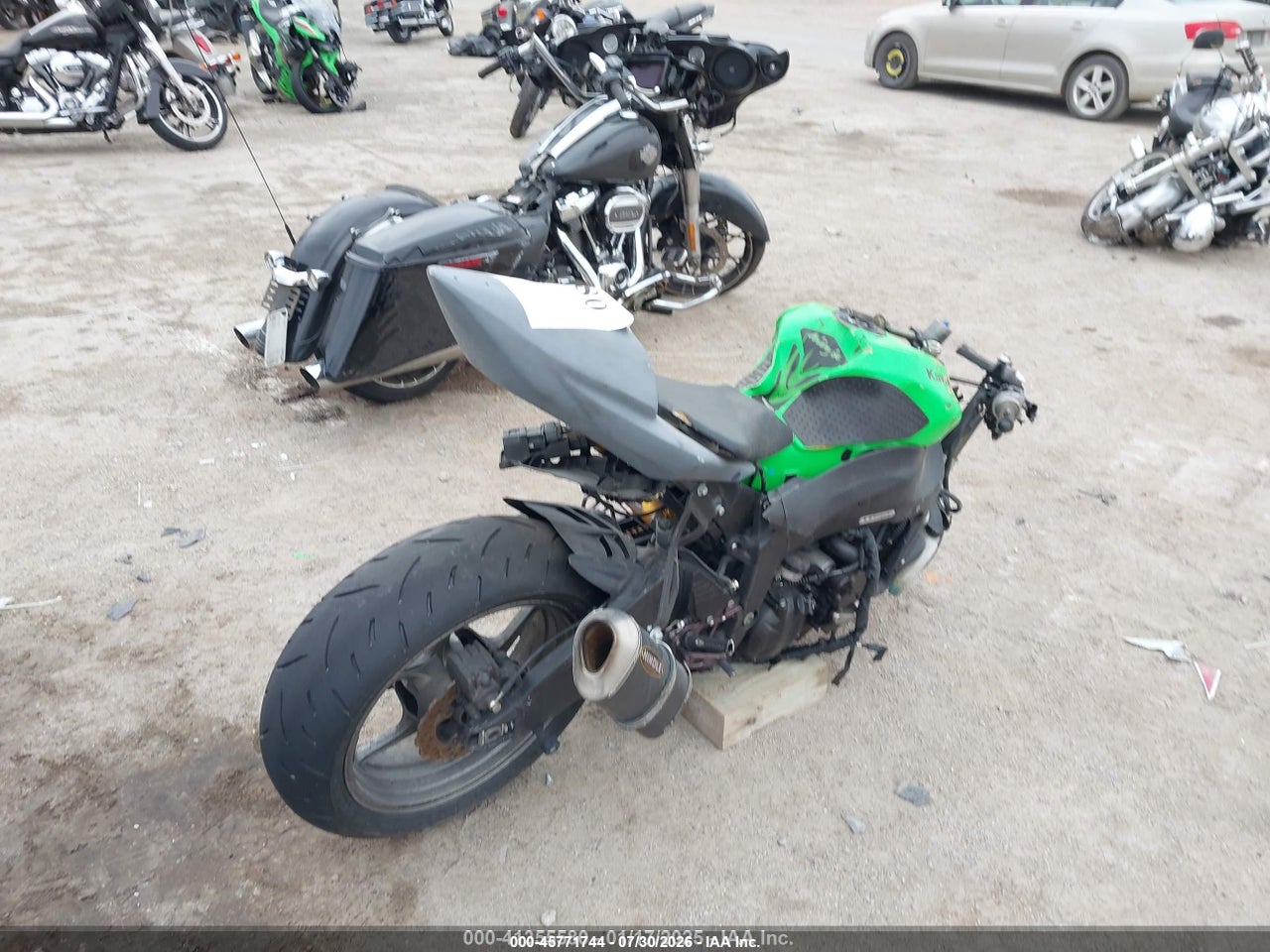 2009 KAWASAKI ZX600 R · 4/11