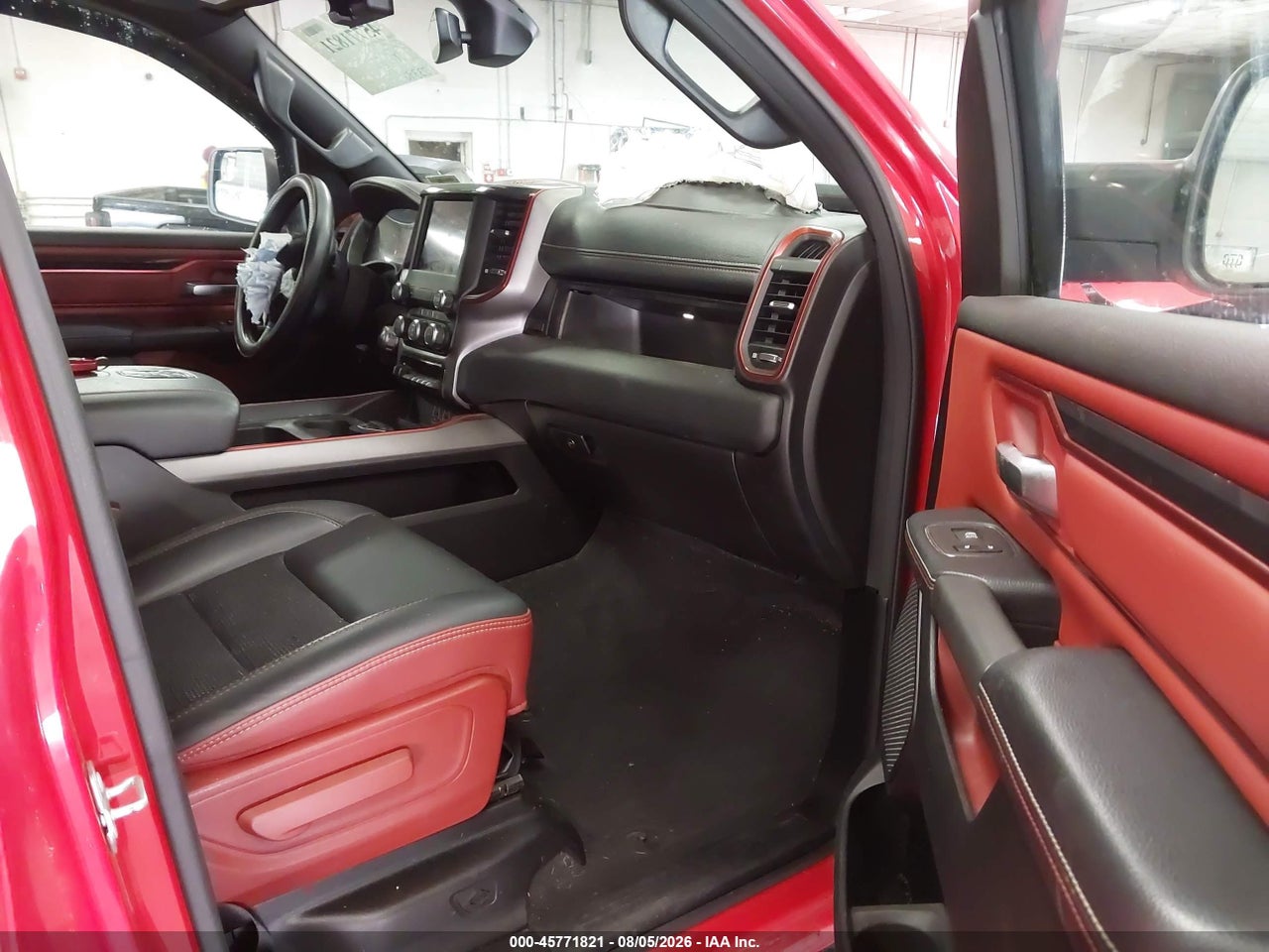 2020 RAM 1500 REBEL  4X4 5'7 BOX · 5/11