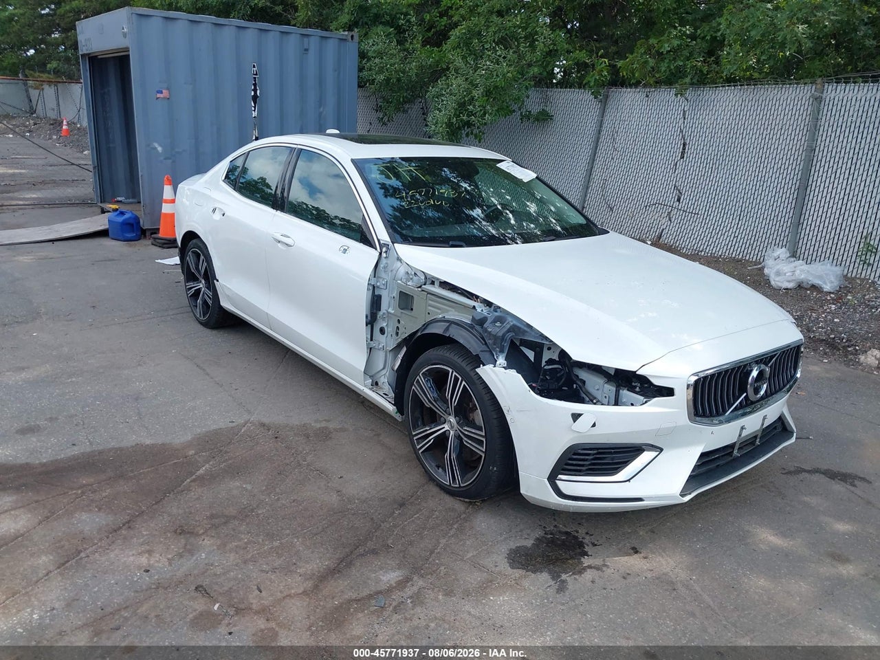 7JRH60FL9NG****** · 2022 VOLVO S60 RECHARGE PLUG-IN HYBRID T8 INSCRIPTION EXTENDED RANGE