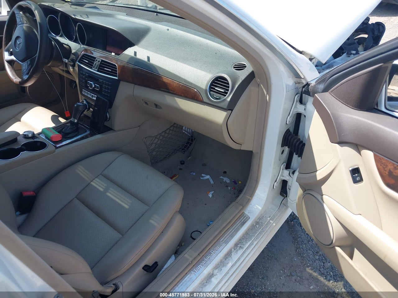 2014 MERCEDES-BENZ C 250 SPORT · 5/11