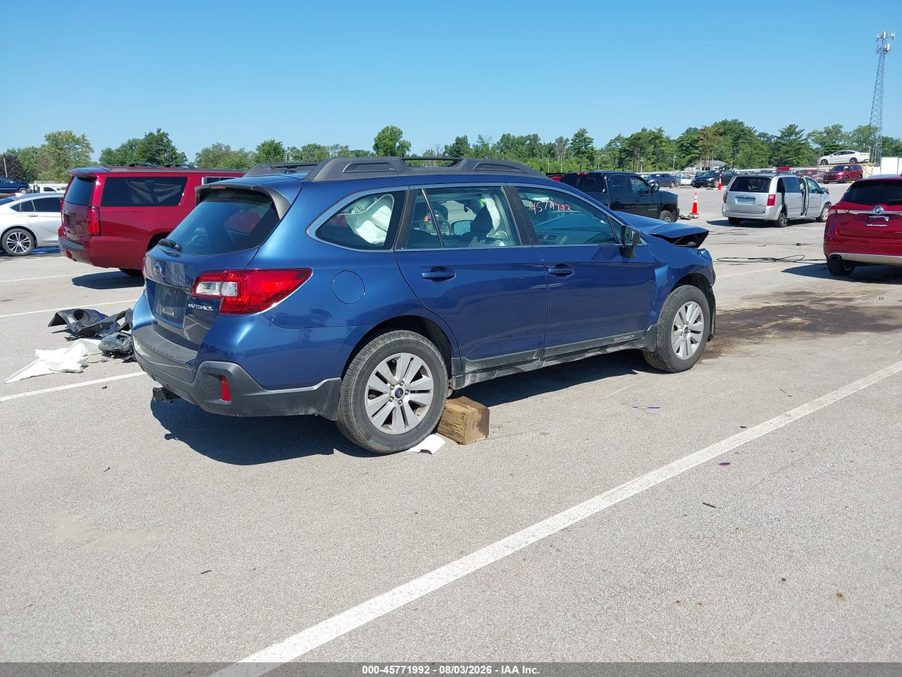 2019 SUBARU OUTBACK 2.5I · 4/8