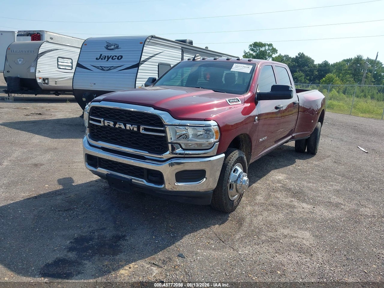 2022 RAM 3500 TRADESMAN  4X4 8' BOX · 2/4
