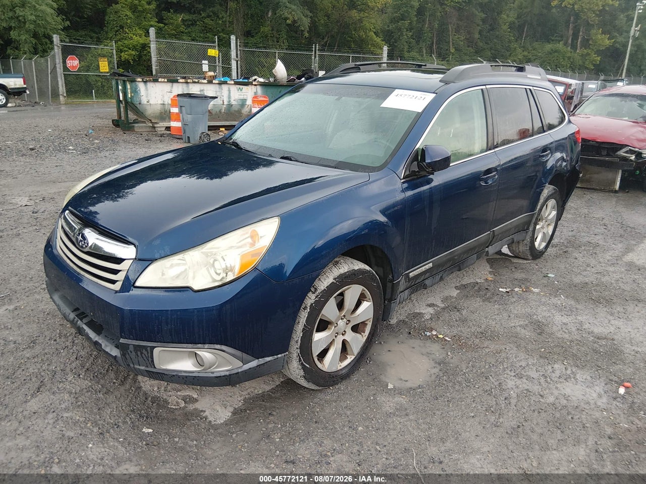 2011 SUBARU OUTBACK 2.5I PREMIUM · 2/11