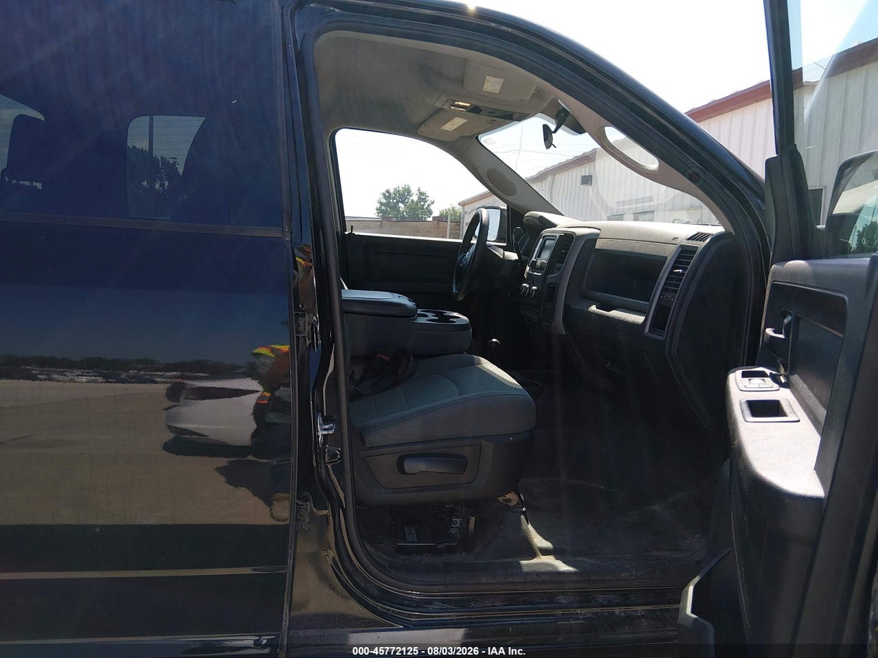2018 RAM 2500 TRADESMAN  4X4 8' BOX · 5/11