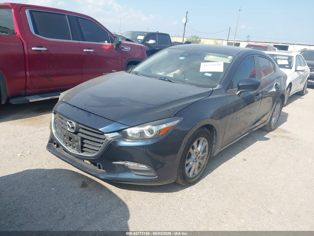 2018 MAZDA MAZDA3 SPORT · 2/11