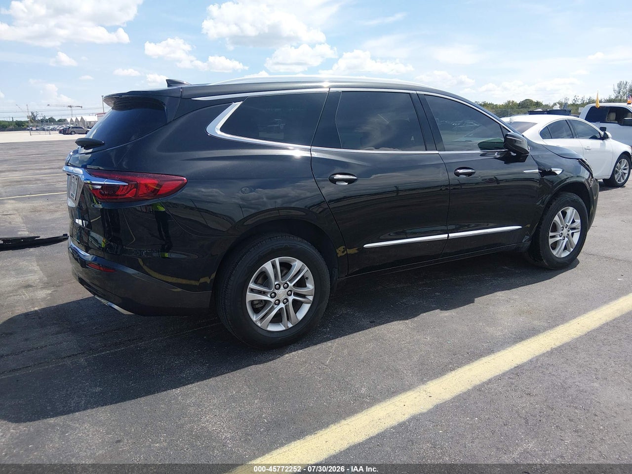 2020 BUICK ENCLAVE FWD ESSENCE · 4/11