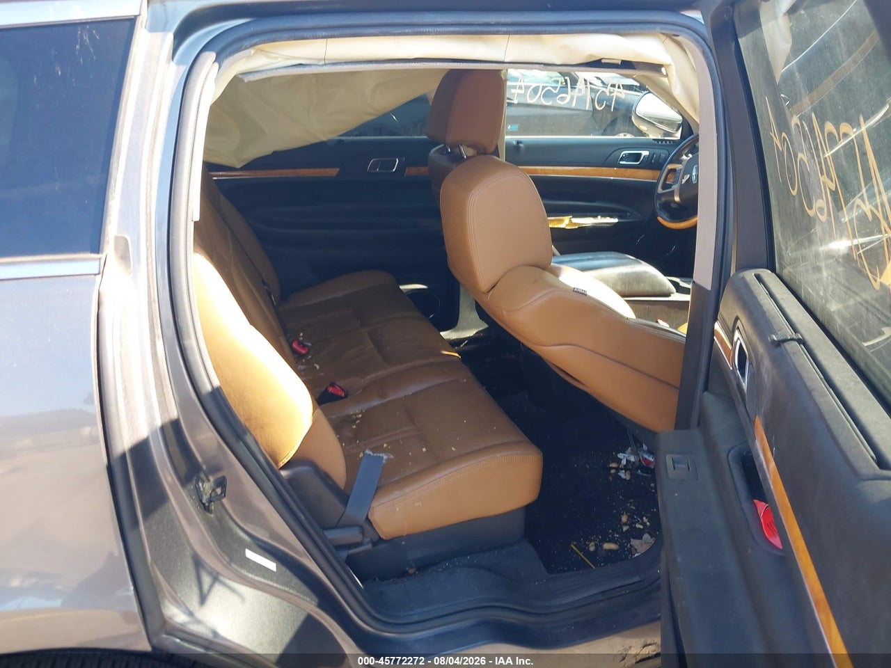 2LMHJ5AT8AB****** · 2010 LINCOLN MKT ECOBOOST · 8/11