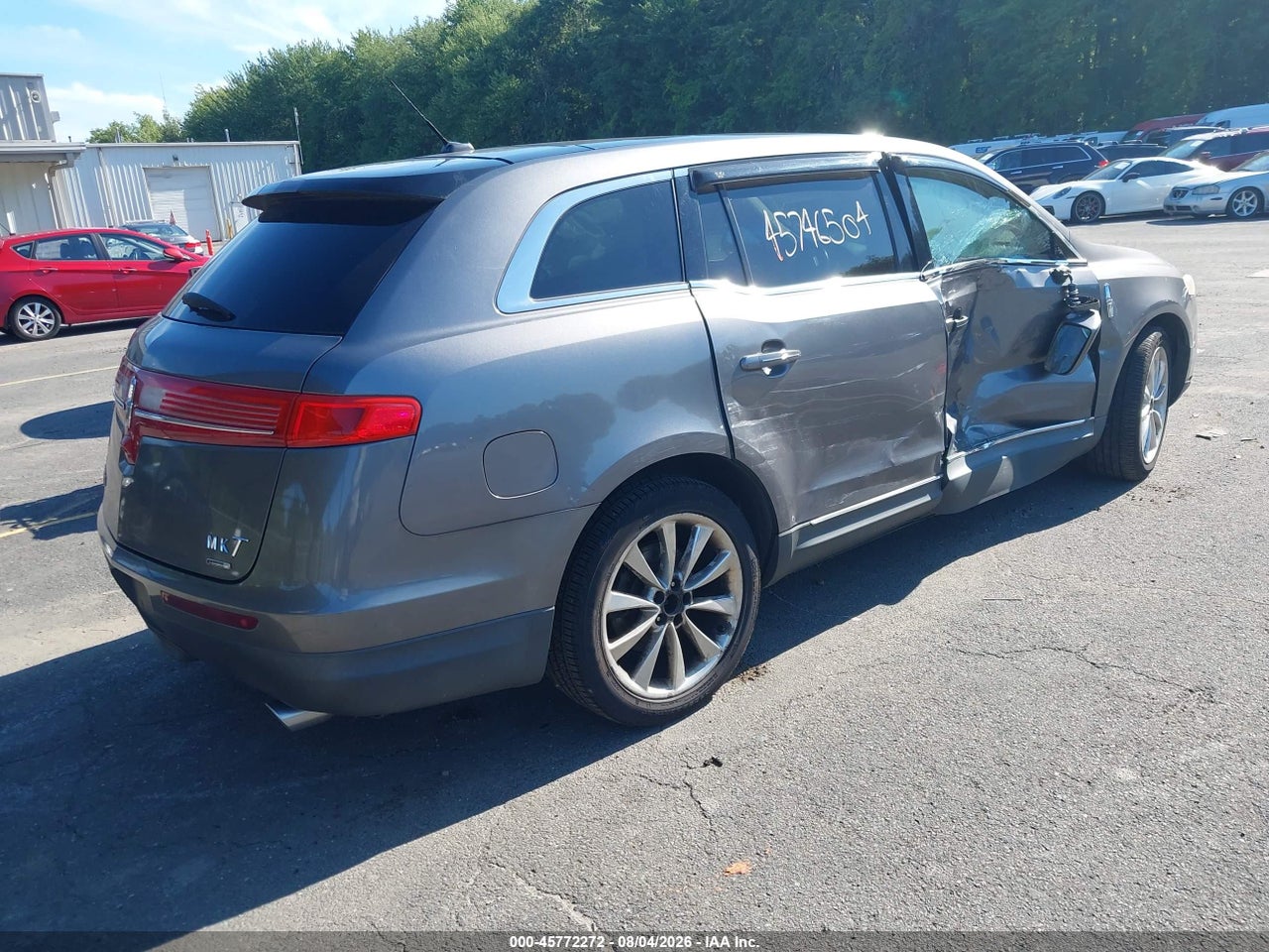 2LMHJ5AT8AB****** · 2010 LINCOLN MKT ECOBOOST · 4/11