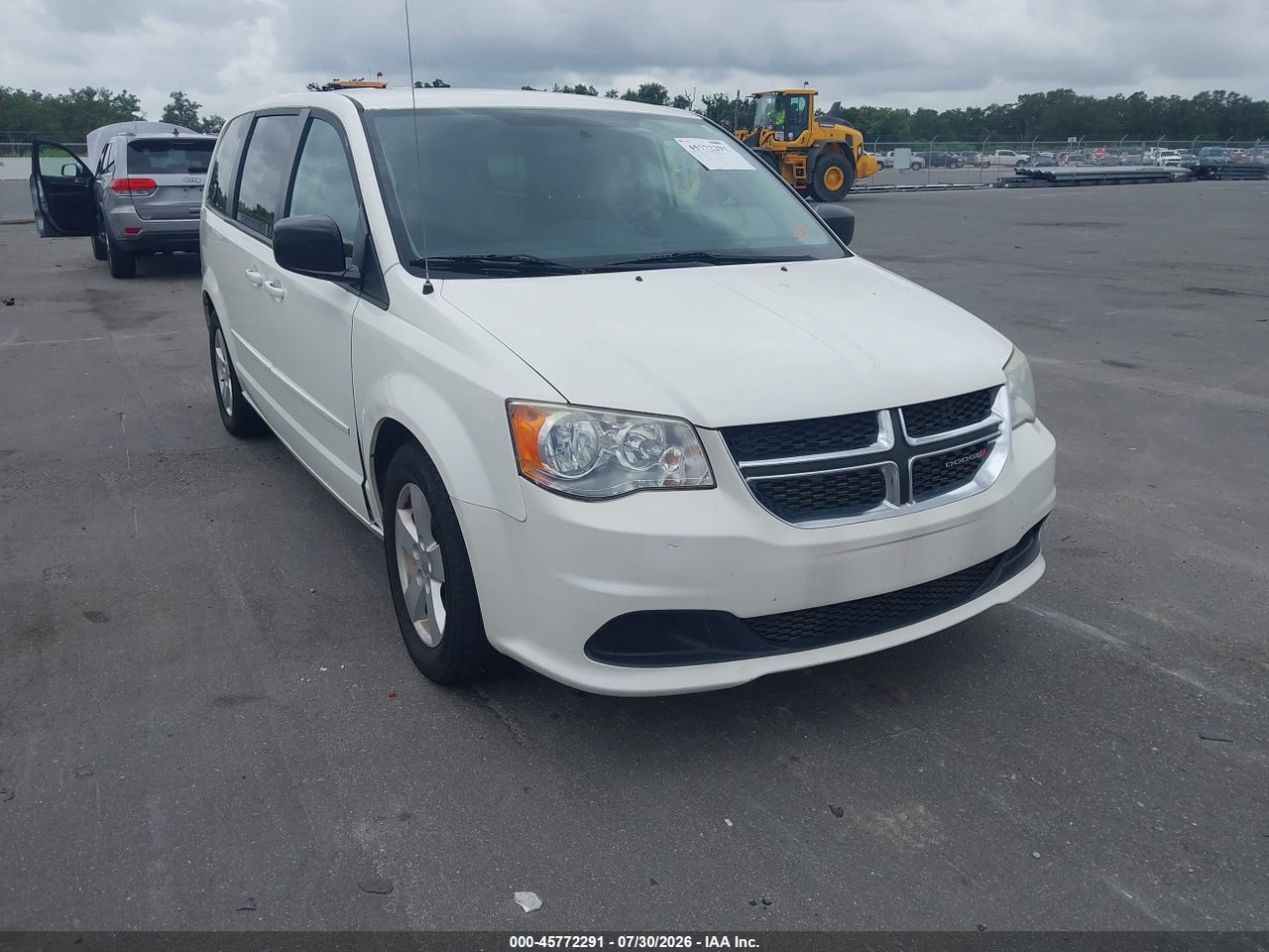 2C4RDGBG6DR****** · 2013 DODGE GRAND CARAVAN SE