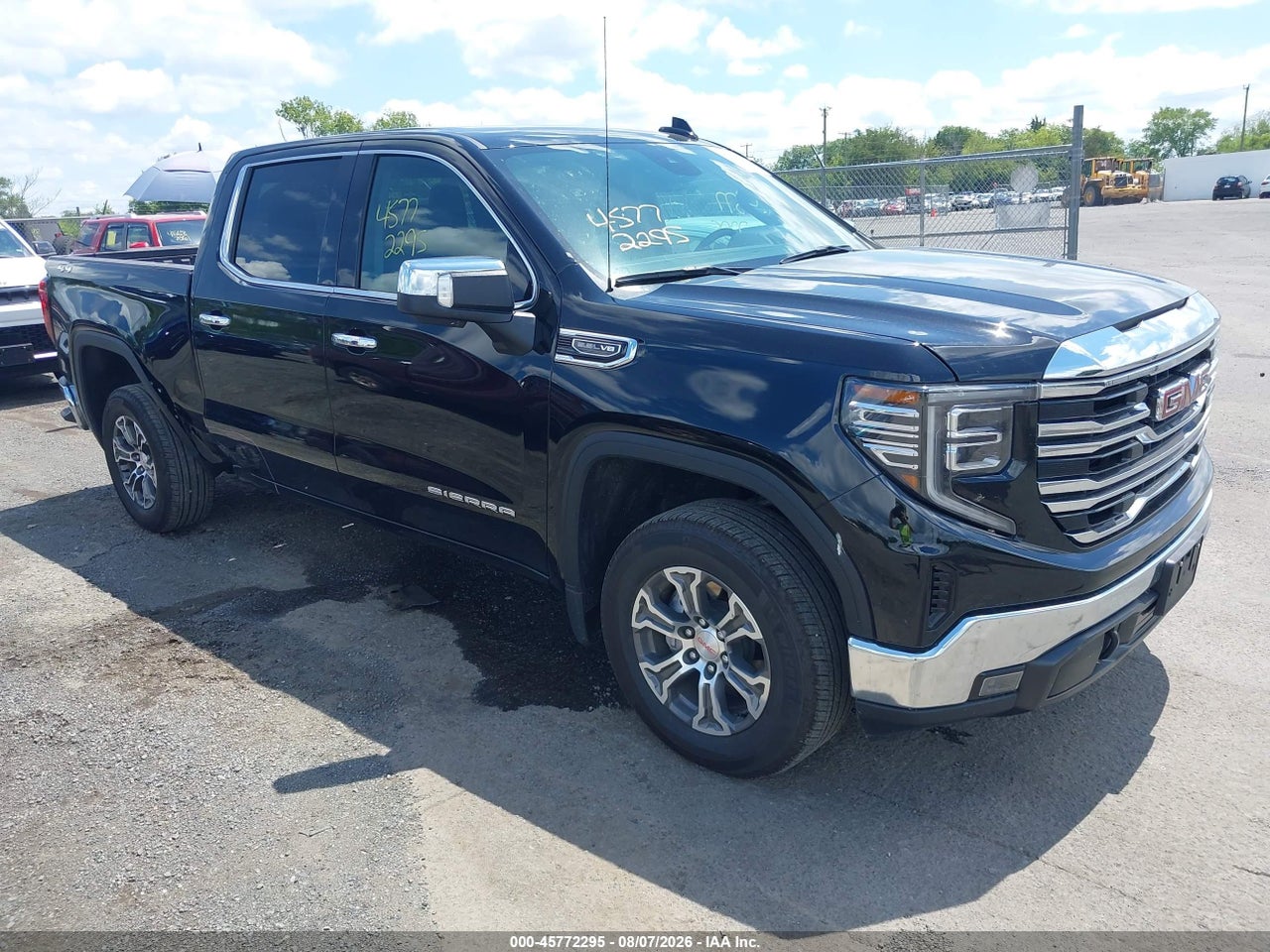 1GTUUDED7TZ****** · 2026 GMC SIERRA 1500 , SHORT BED, SLT, 4WD